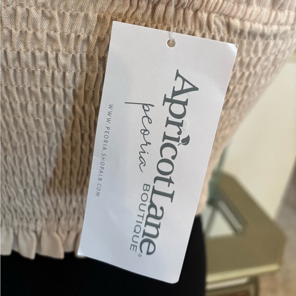 MABLE LOVE ECRU RAYON PLEATED BEIGE SUMMER BEACH TAN TUBE TOP SIZE MED NWT - Picture 13 of 14